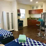 Charming Studio in Hollywood